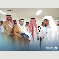 معالي وزير الصحة د.فهد الجلاجل يرافقه سعادة محافظ القفنذة أ.محمد القباع خلال زيارة جمعية 